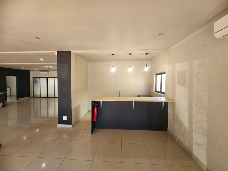 To Let commercial Property for Rent in Hoedspruit Limpopo