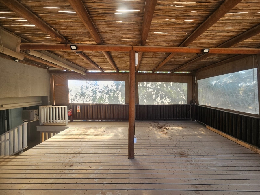To Let commercial Property for Rent in Hoedspruit Limpopo
