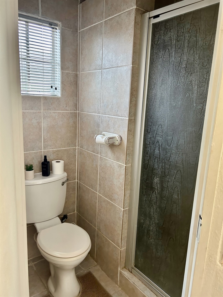 7 Bedroom Property for Sale in Hoedspruit Limpopo