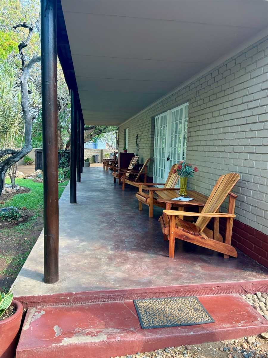 7 Bedroom Property for Sale in Hoedspruit Limpopo