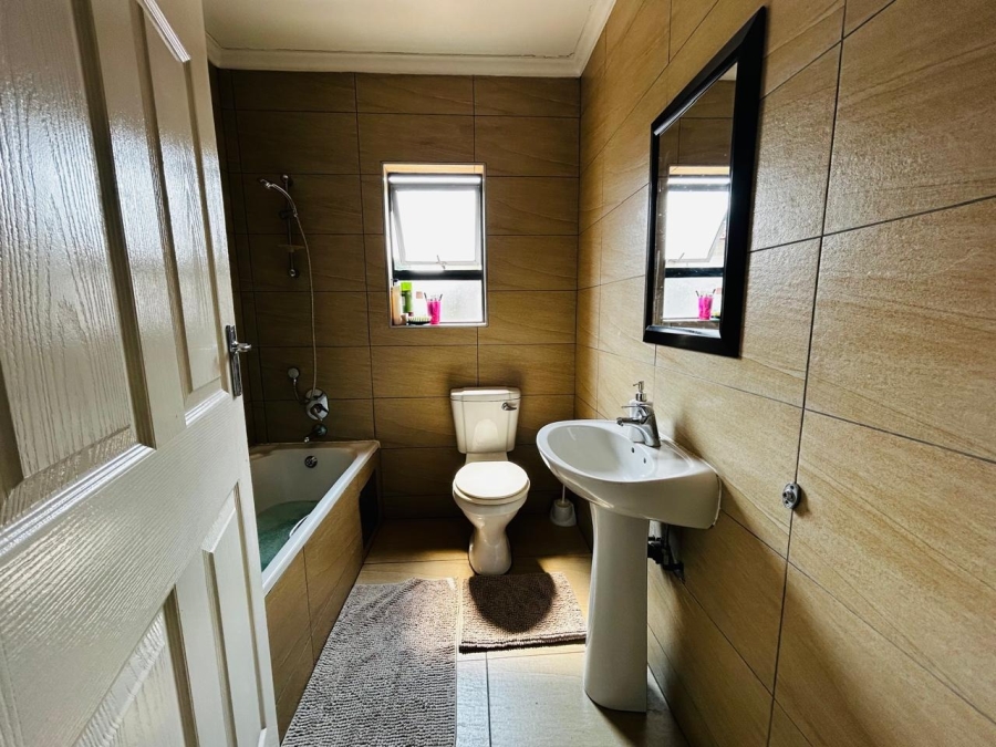 2 Bedroom Property for Sale in Mokopane Central Limpopo