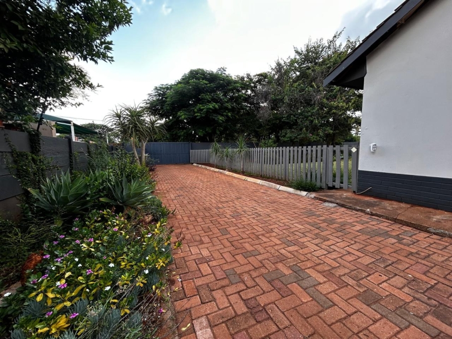 5 Bedroom Property for Sale in Mokopane Central Limpopo