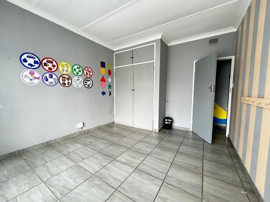 5 Bedroom Property for Sale in Mokopane Central Limpopo