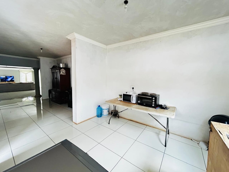 3 Bedroom Property for Sale in Chroompark Limpopo