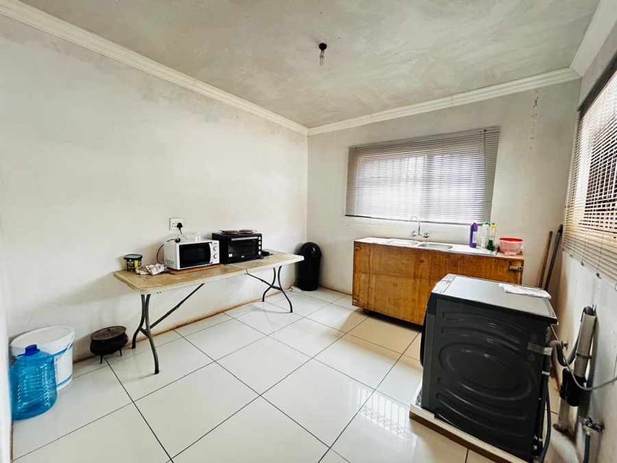 3 Bedroom Property for Sale in Chroompark Limpopo
