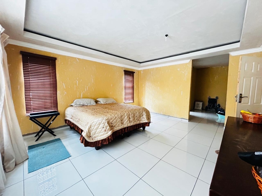 3 Bedroom Property for Sale in Chroompark Limpopo