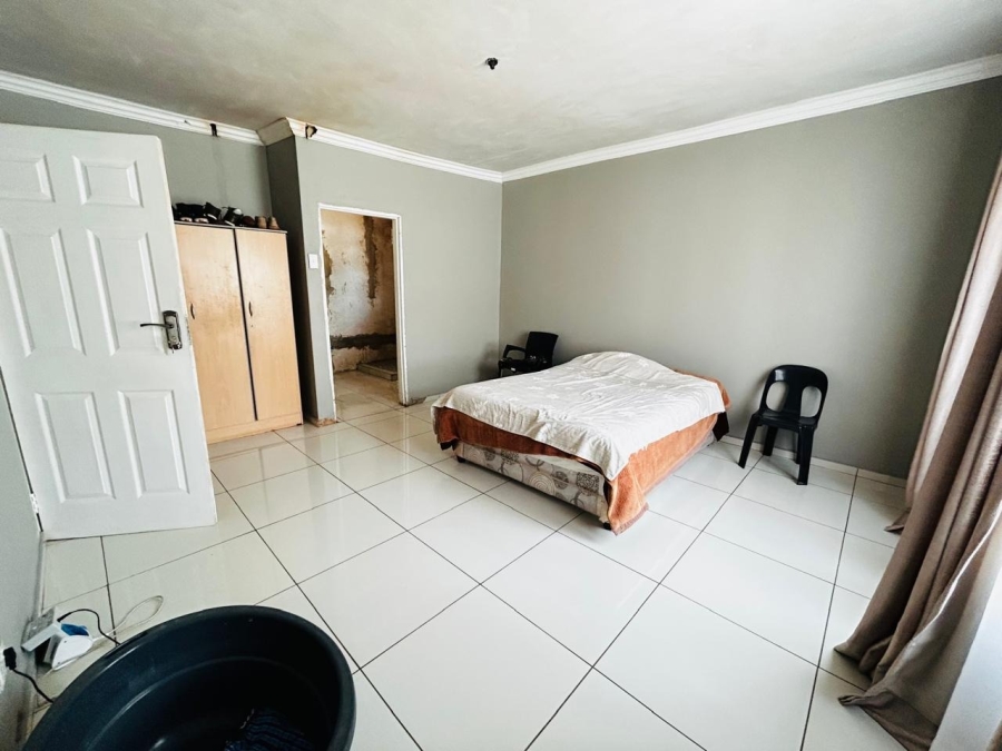 3 Bedroom Property for Sale in Chroompark Limpopo
