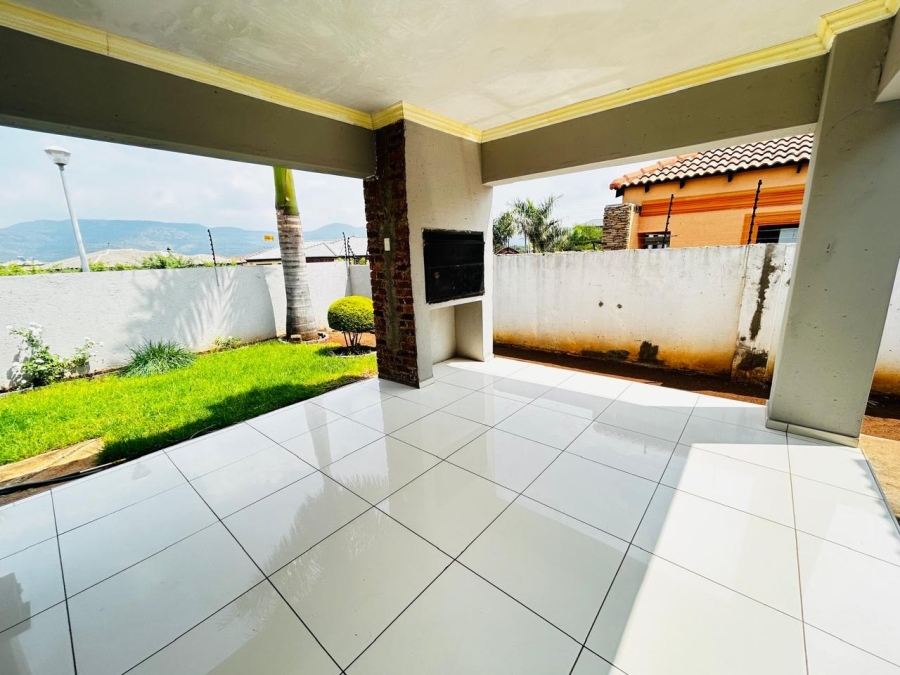 3 Bedroom Property for Sale in Chroompark Limpopo