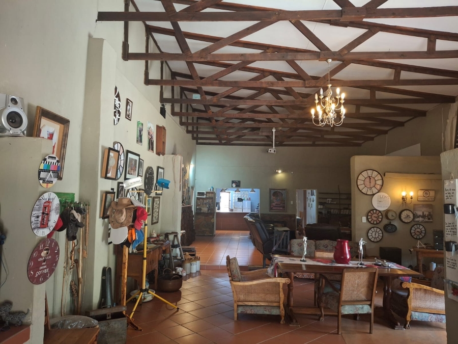 6 Bedroom Property for Sale in Myngenoegen A H Limpopo