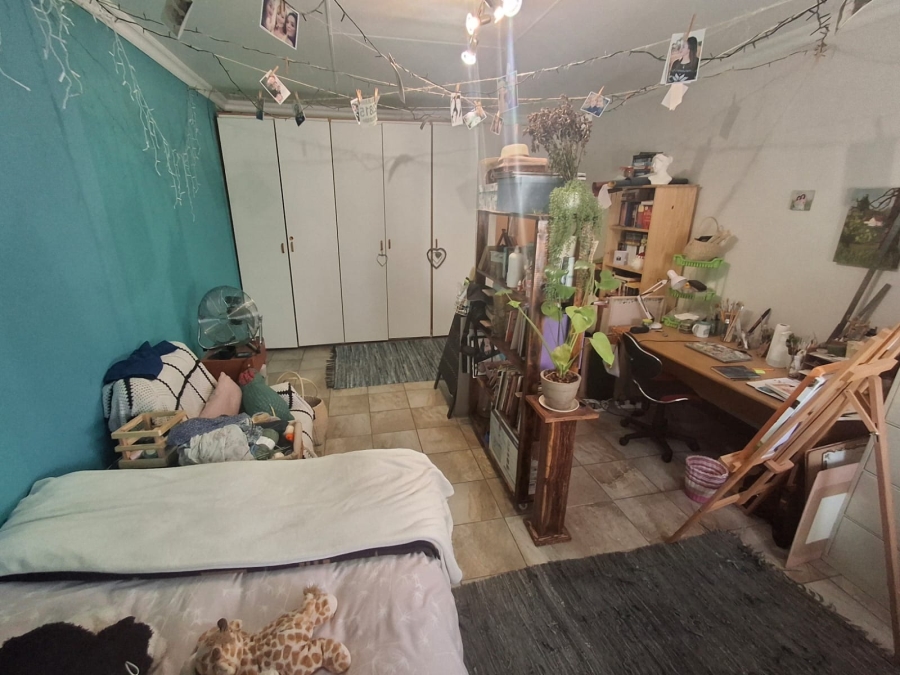 6 Bedroom Property for Sale in Myngenoegen A H Limpopo