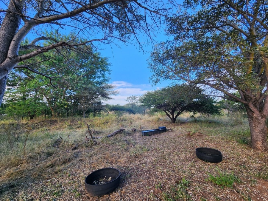 6 Bedroom Property for Sale in Myngenoegen A H Limpopo