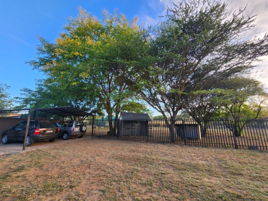 6 Bedroom Property for Sale in Myngenoegen A H Limpopo