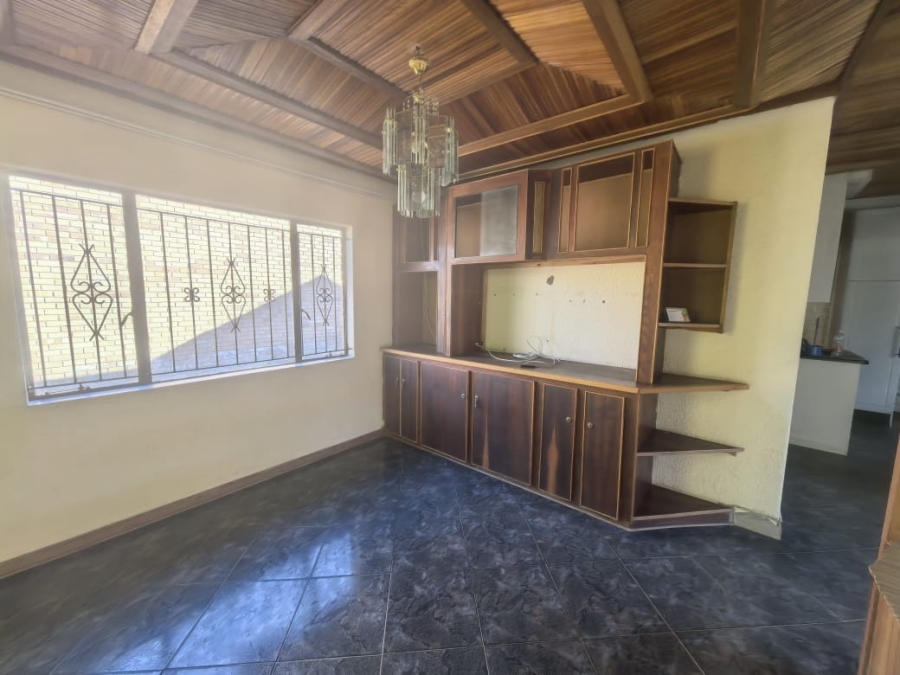 5 Bedroom Property for Sale in Mankweng Limpopo