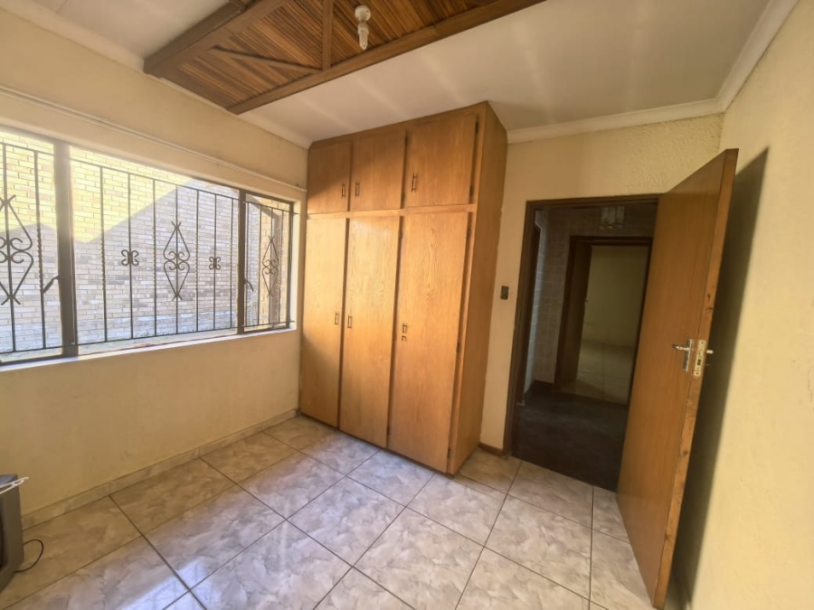 5 Bedroom Property for Sale in Mankweng Limpopo