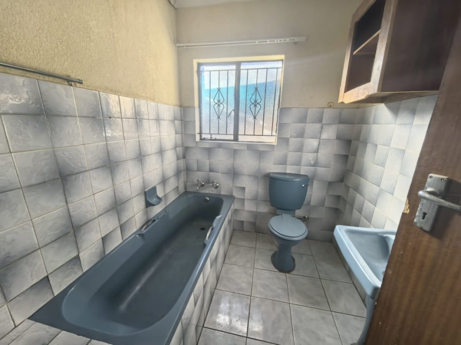 5 Bedroom Property for Sale in Mankweng Limpopo