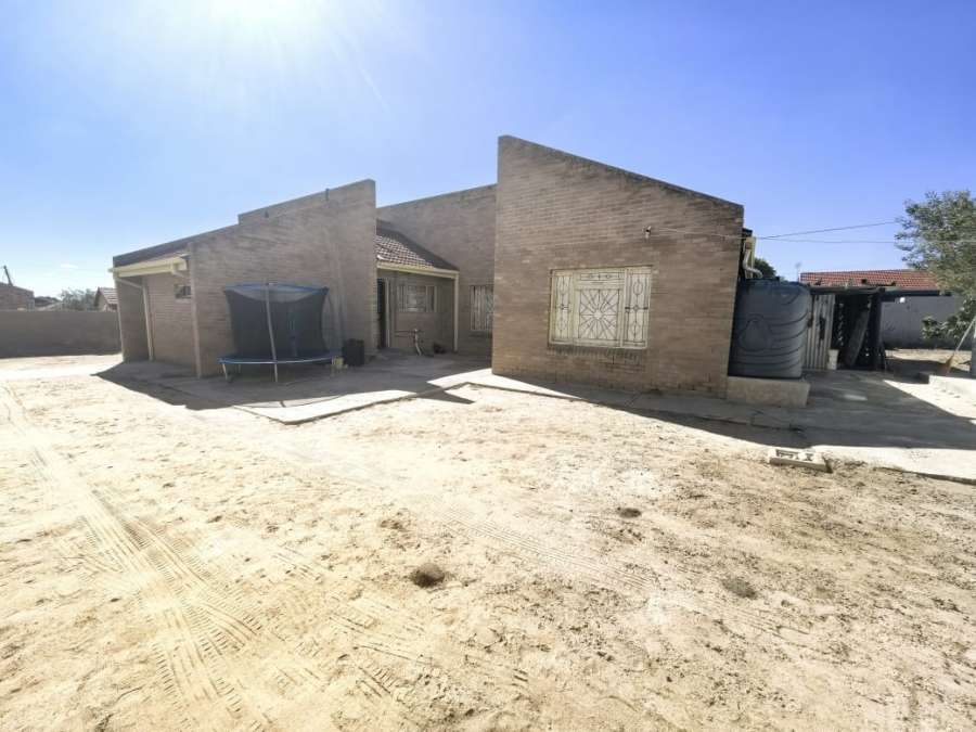 4 Bedroom Property for Sale in Seshego Limpopo