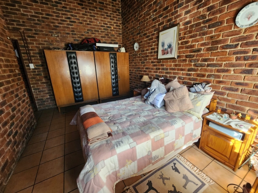 7 Bedroom Property for Sale in Bela Bela Limpopo