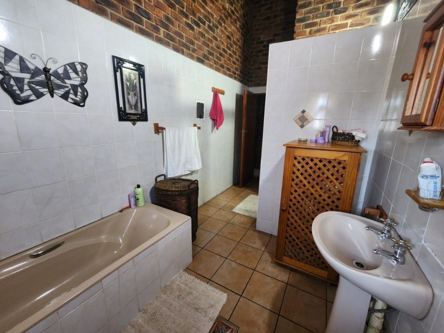 7 Bedroom Property for Sale in Bela Bela Limpopo