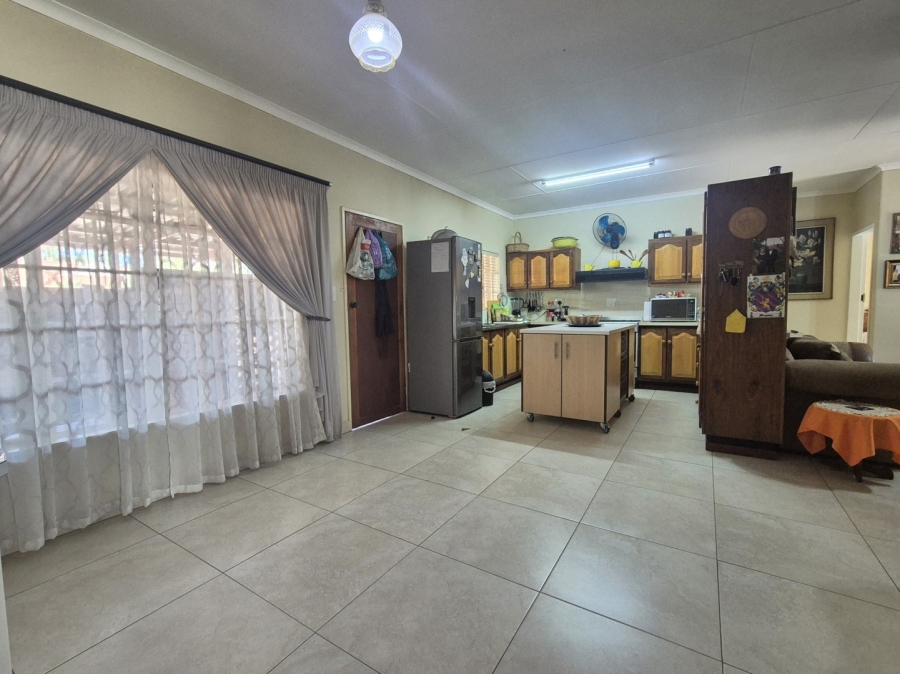 3 Bedroom Property for Sale in Mookgopong Limpopo