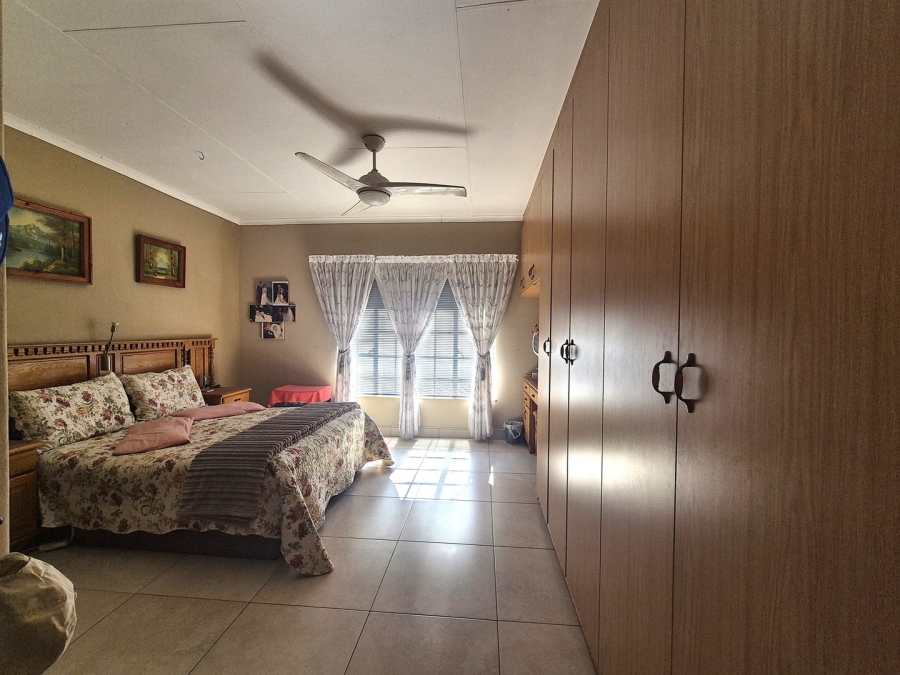 3 Bedroom Property for Sale in Mookgopong Limpopo