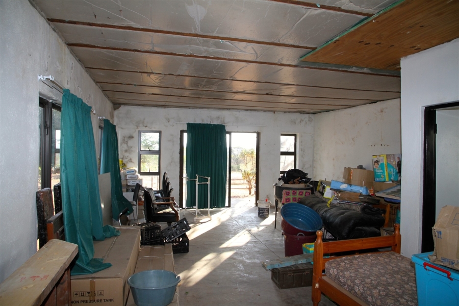 5 Bedroom Property for Sale in Liverpool Limpopo