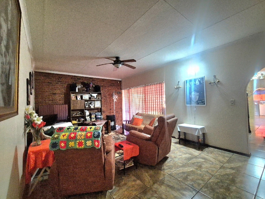 3 Bedroom Property for Sale in Mookgopong Limpopo