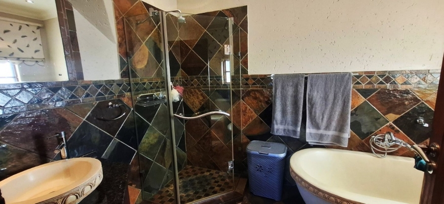 6 Bedroom Property for Sale in Bela Bela Limpopo