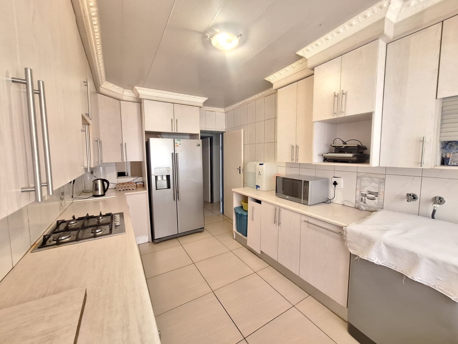 3 Bedroom Property for Sale in Bendor Limpopo