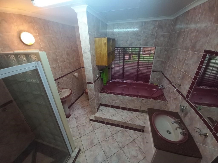 4 Bedroom Property for Sale in Impala Park Limpopo