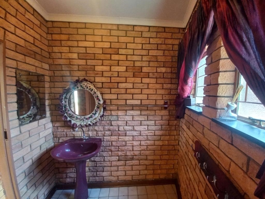 4 Bedroom Property for Sale in Impala Park Limpopo