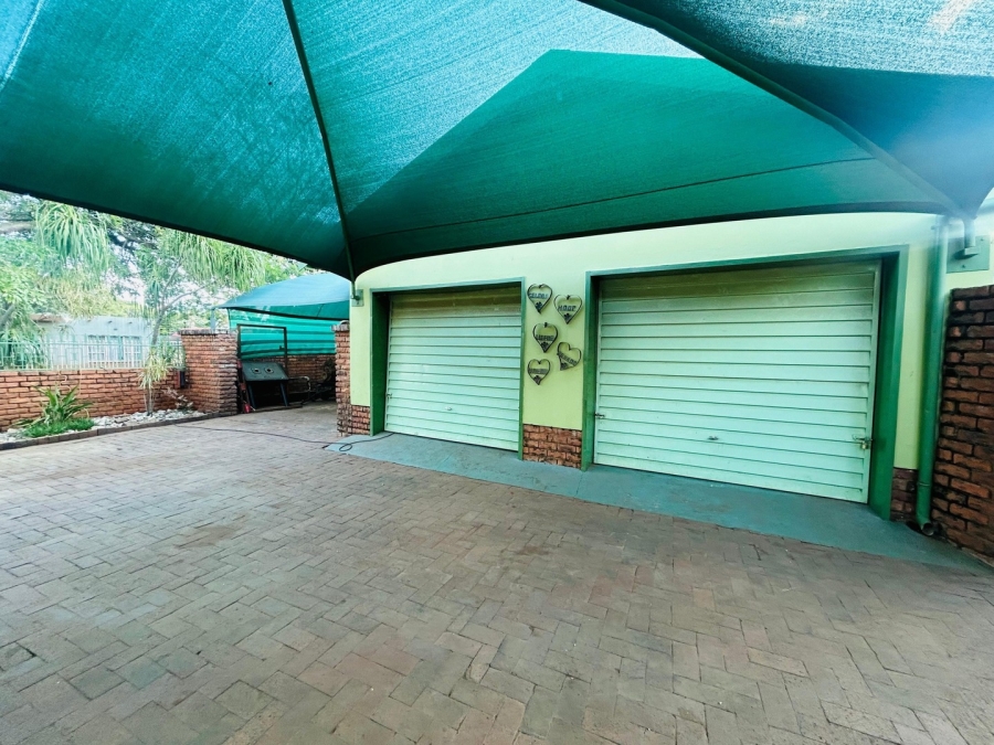 4 Bedroom Property for Sale in Impala Park Limpopo