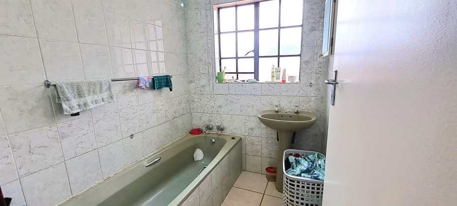 3 Bedroom Property for Sale in Flora Park Limpopo