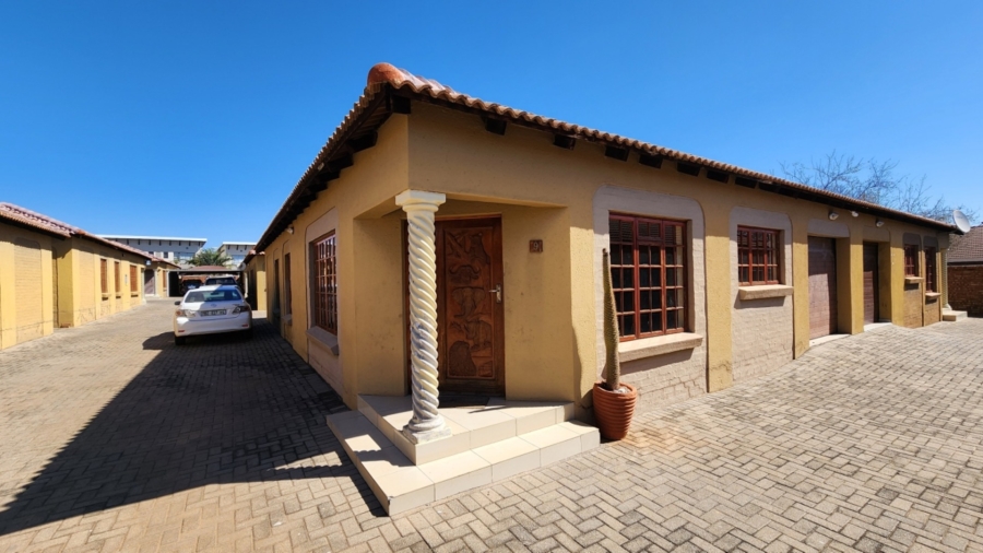 3 Bedroom Property for Sale in Bendor Limpopo