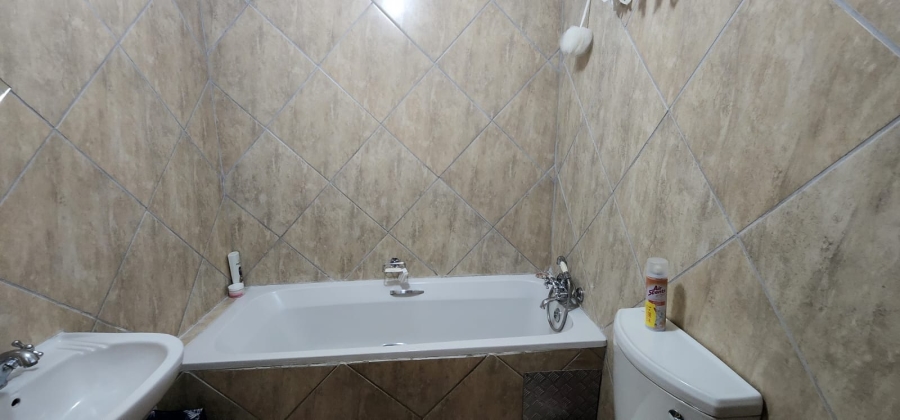 1 Bedroom Property for Sale in Bela Bela Limpopo