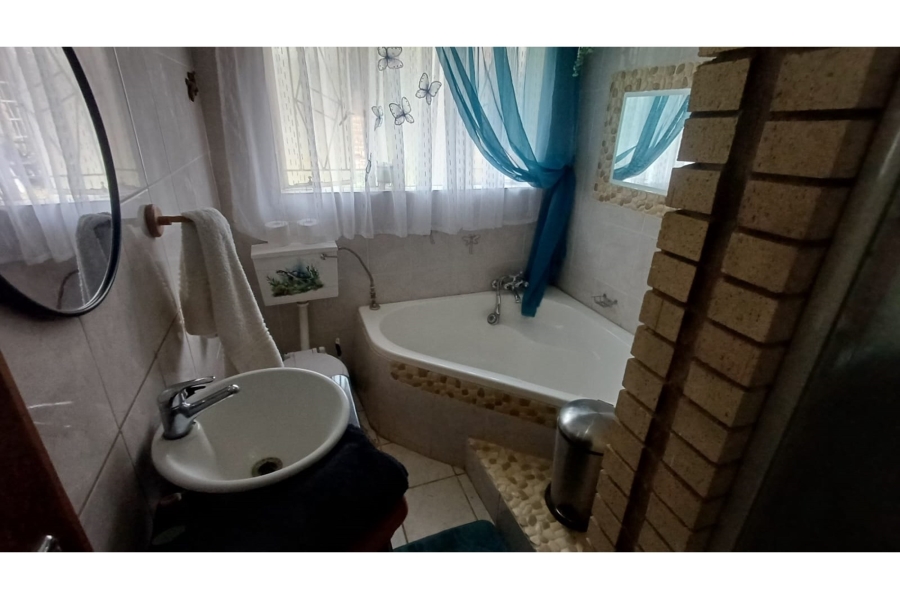 2 Bedroom Property for Sale in Louis Trichardt Limpopo