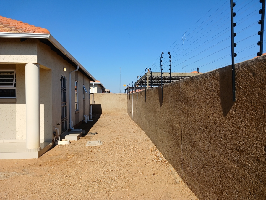 4 Bedroom Property for Sale in Polokwane Ext 30 Limpopo