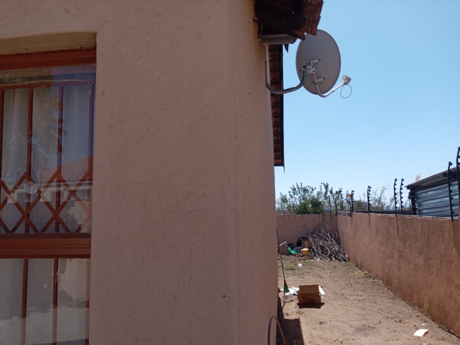 3 Bedroom Property for Sale in Mahlasedi Park Limpopo