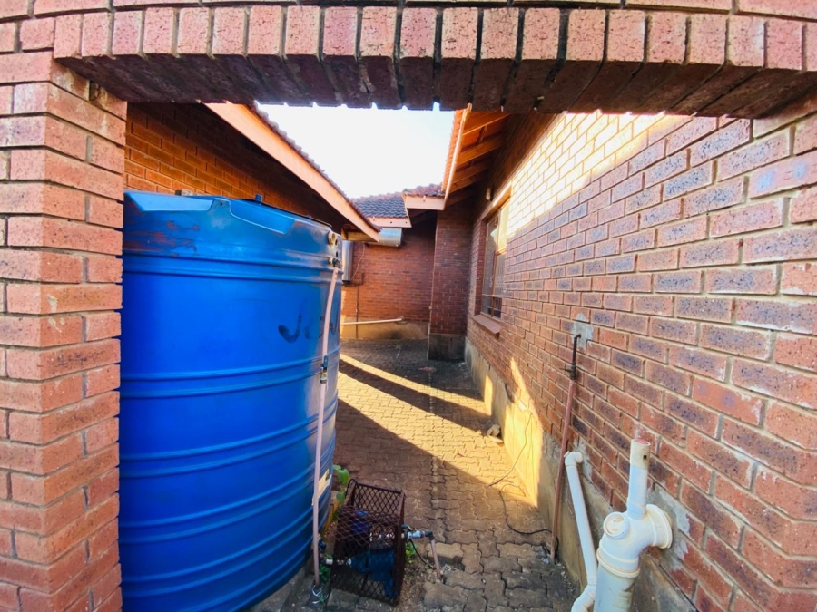 5 Bedroom Property for Sale in Sibasa Limpopo