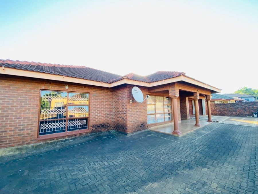 5 Bedroom Property for Sale in Sibasa Limpopo