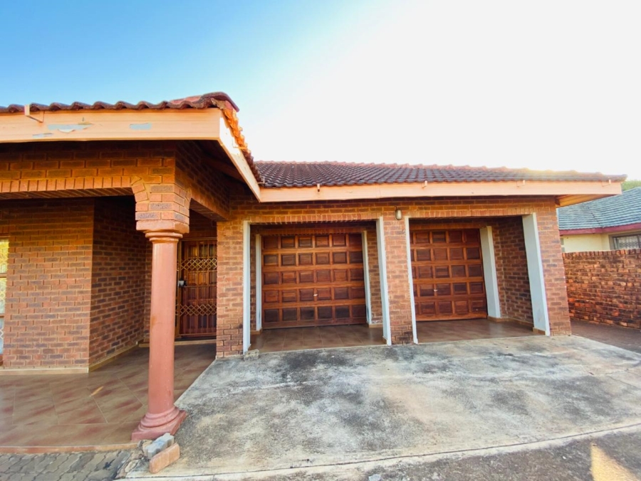 5 Bedroom Property for Sale in Sibasa Limpopo