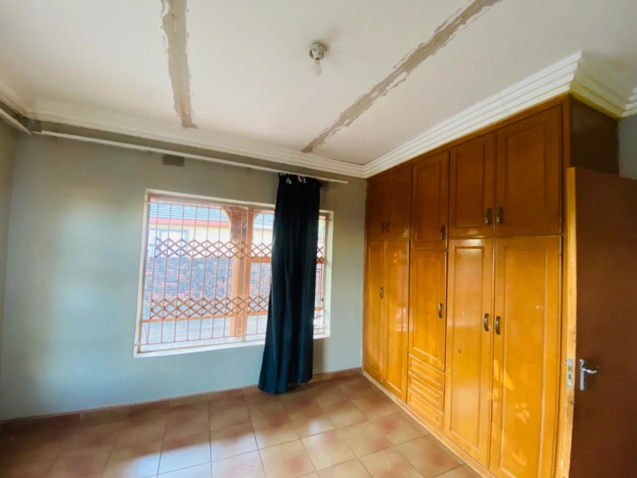 5 Bedroom Property for Sale in Sibasa Limpopo