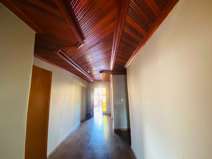 5 Bedroom Property for Sale in Sibasa Limpopo
