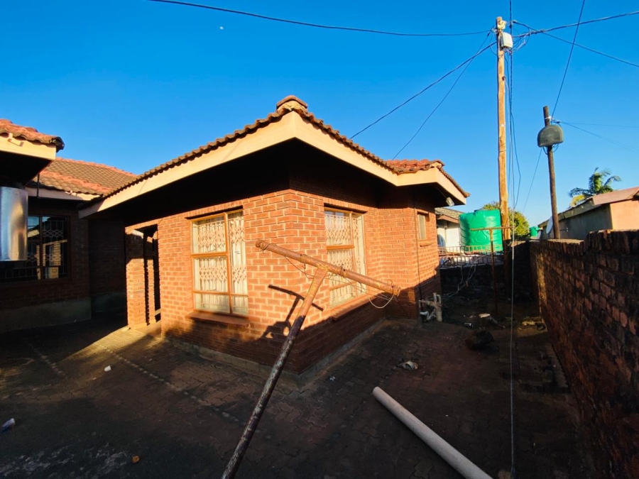5 Bedroom Property for Sale in Sibasa Limpopo