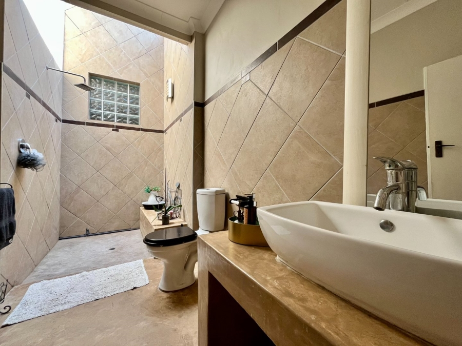 5 Bedroom Property for Sale in Bela Bela Limpopo