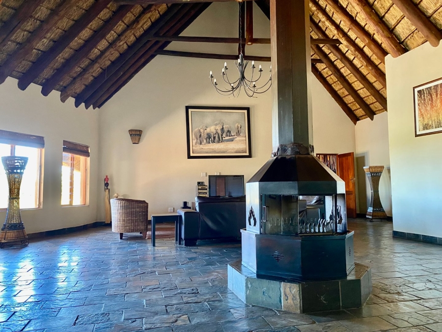 5 Bedroom Property for Sale in Zebula Golf Estate Limpopo