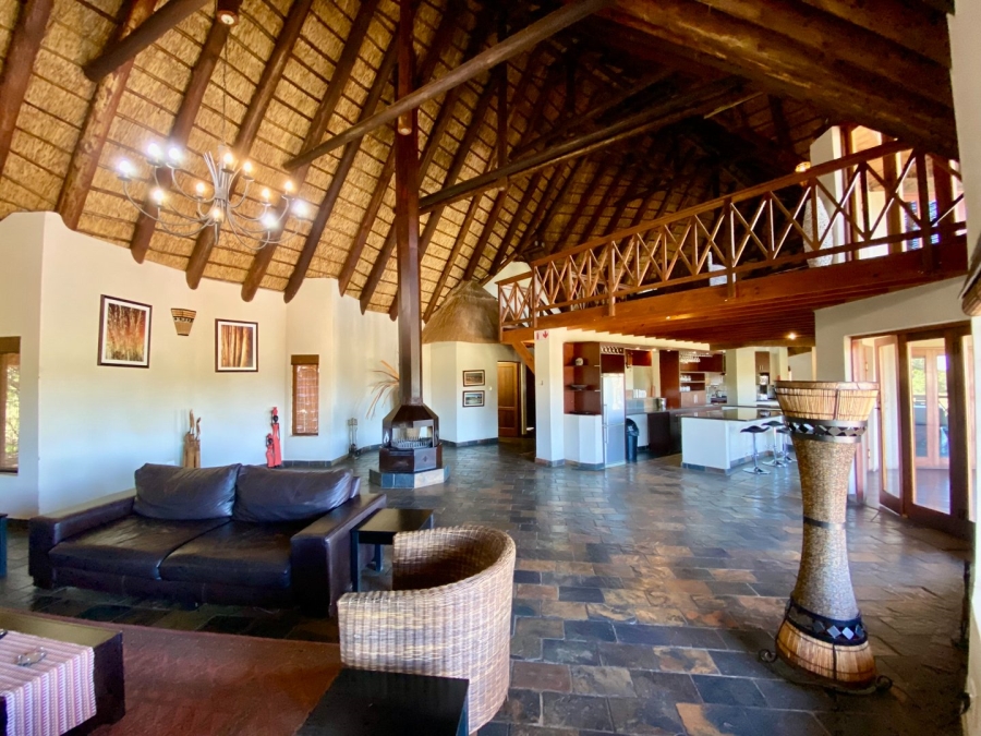 5 Bedroom Property for Sale in Zebula Golf Estate Limpopo