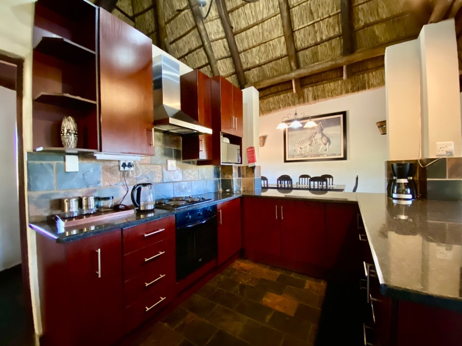 5 Bedroom Property for Sale in Zebula Golf Estate Limpopo