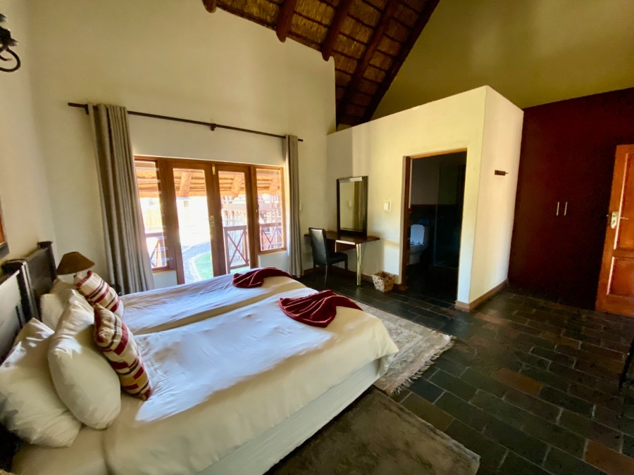 5 Bedroom Property for Sale in Zebula Golf Estate Limpopo