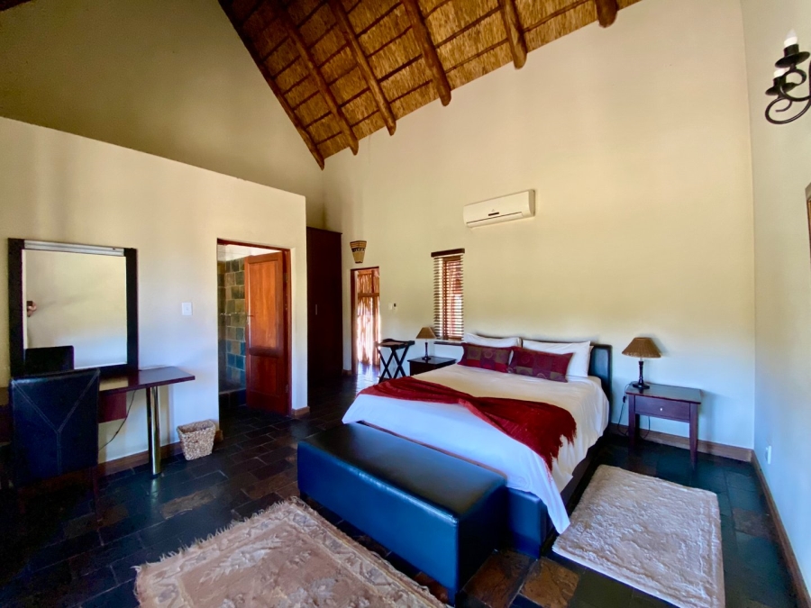 5 Bedroom Property for Sale in Zebula Golf Estate Limpopo