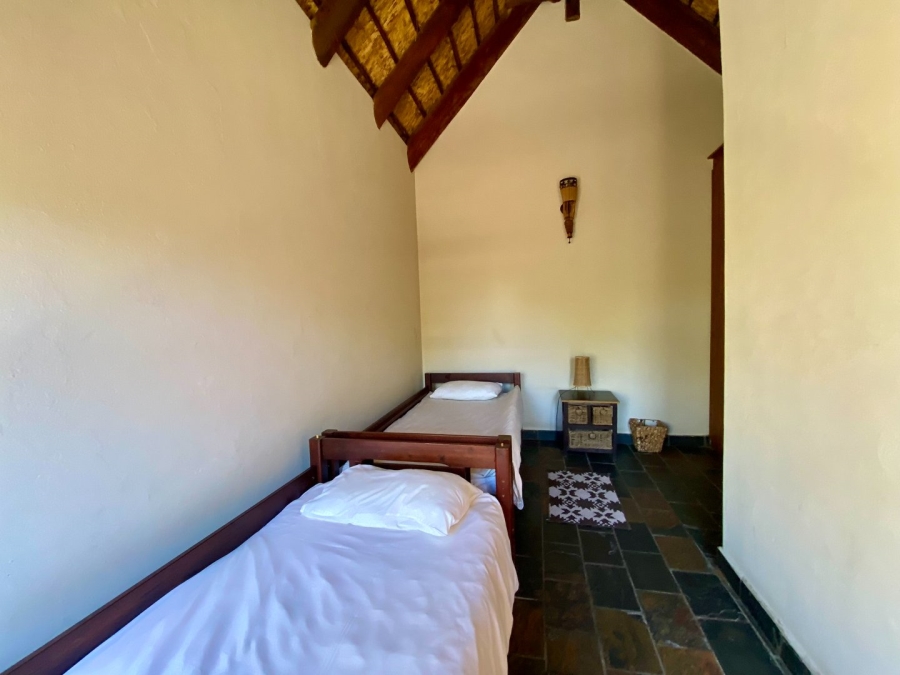 5 Bedroom Property for Sale in Zebula Golf Estate Limpopo